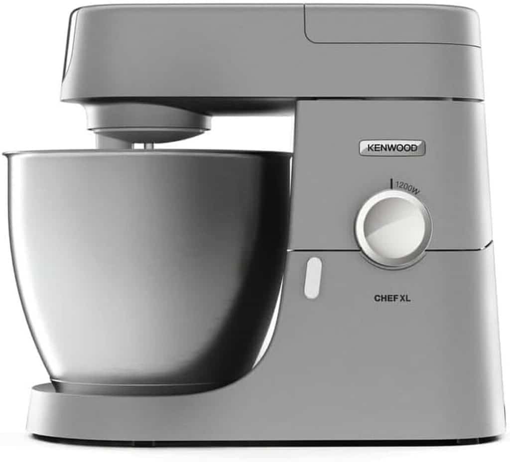 Test du robot pâtissier Kenwood Chef XL KVL4110S : l'inox en action