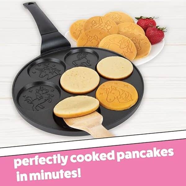 Découvrez notre test complet du mini moule à crêpes licorne : 7 créations magiques, astuces et recettes pour des crêpes originales et féeriques en un instant.